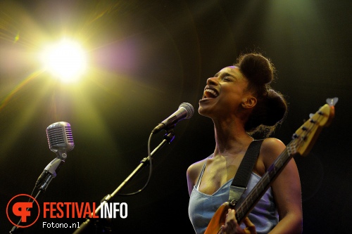 Lianne La Havas op Lowlands 2015 - zaterdag foto