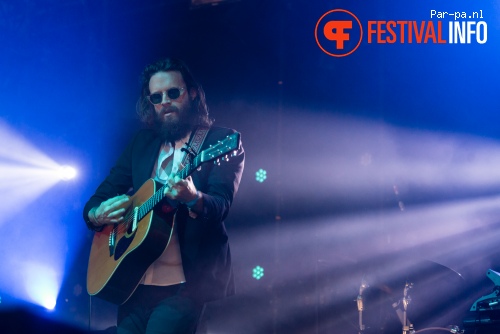 Father John Misty op Lowlands 2015 - zaterdag foto