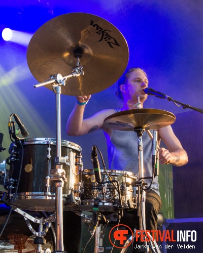 Blood Red Shoes op Nirwana Tuinfeest - Vrijdag foto