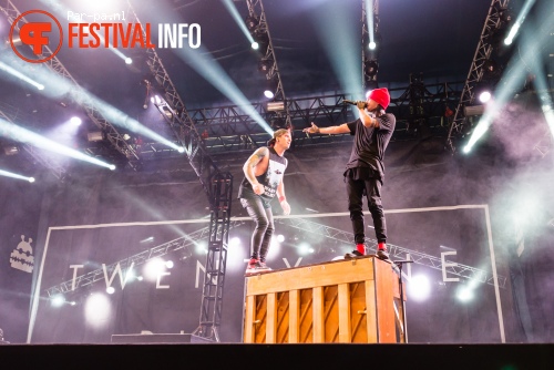 Twenty One Pilots op Lowlands 2015 - zondag foto