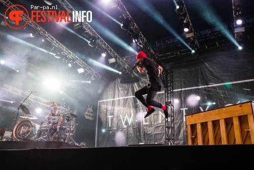 Twenty One Pilots op Lowlands 2015 - zondag foto