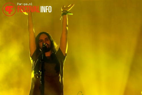 Tame Impala op Lowlands 2015 - zondag foto