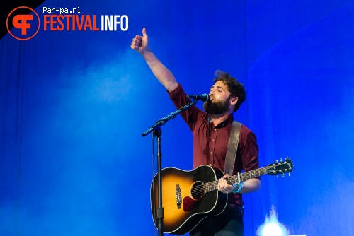 Passenger (Singer-songwriter) op Lowlands 2015 - zondag foto