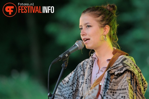 Foto on eva op Amsterdam Woods Festival 2015 - vrijdag