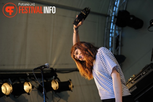 Hannah Lou Clark op Amsterdam Woods Festival 2015 - zaterdag foto