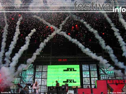 Junkie XL op Pinkpop 2003 foto