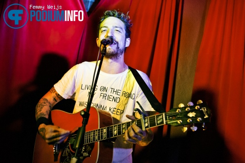 Frank Turner op Frank Turner - 11/09 - Backstage Hotel foto