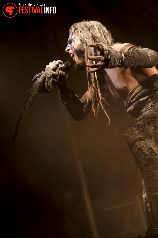 Igorrr op Baroeg Open Air 2015 foto