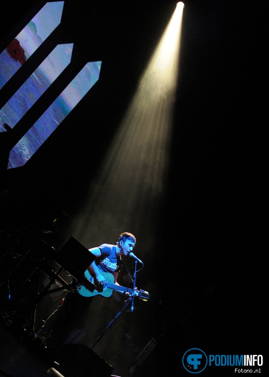 Sufjan Stevens op Sufjan Stevens 23/09 Koninklijk Theater Carré foto