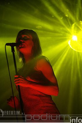 Hooverphonic op Hooverphonic - 21/5 - Melkweg foto