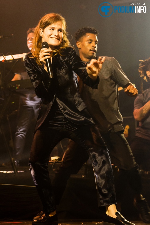 Foto Christine And The Queens op Christine and the Queens - 05/10 - Melkweg