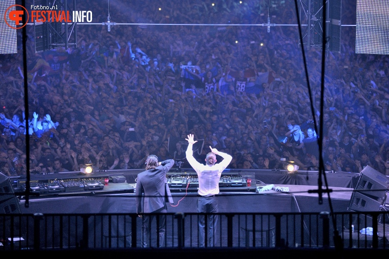 Dimitri Vegas & Like Mike op Amsterdam Music Festival 2015 - Vrijdag foto