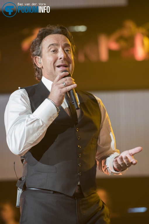 Foto Marco Borsato op Symphonica in Rosso met Marco Borsato - 23/10 - Ziggo Dome