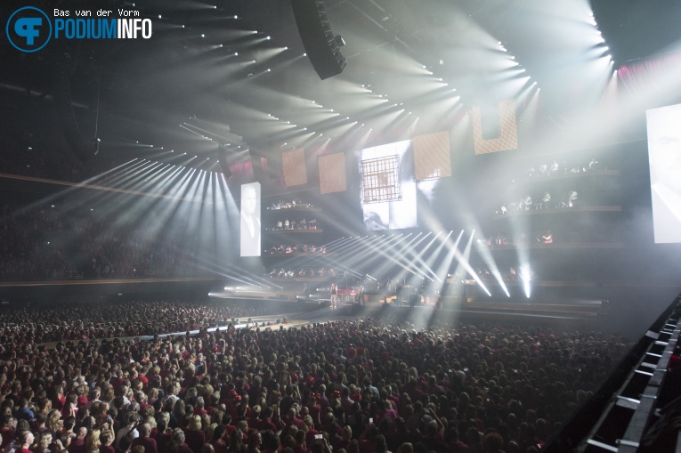 Marco Borsato op Symphonica in Rosso met Marco Borsato - 23/10 - Ziggo Dome foto