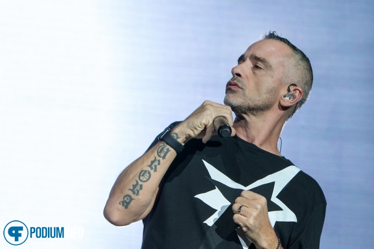 Eros Ramazzotti op Eros Ramazzotti - 03/11 - Ziggo Dome foto