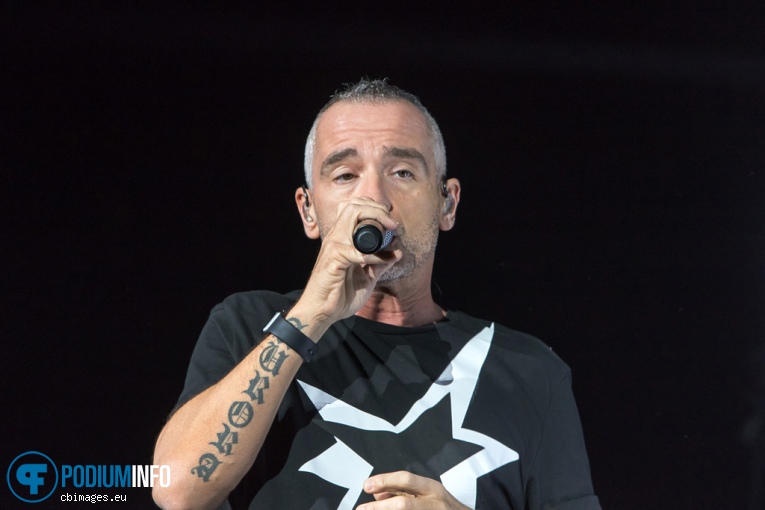 Eros Ramazzotti op Eros Ramazzotti - 03/11 - Ziggo Dome foto