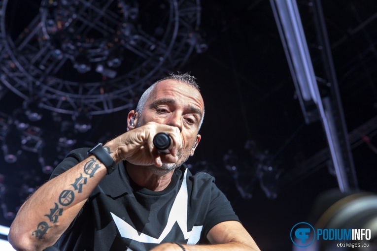 Eros Ramazzotti op Eros Ramazzotti - 03/11 - Ziggo Dome foto