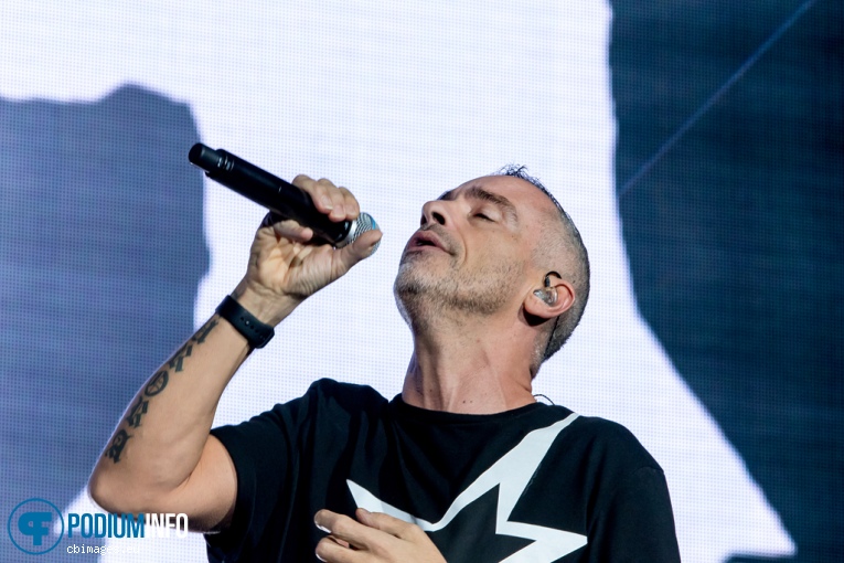 Eros Ramazzotti op Eros Ramazzotti - 03/11 - Ziggo Dome foto