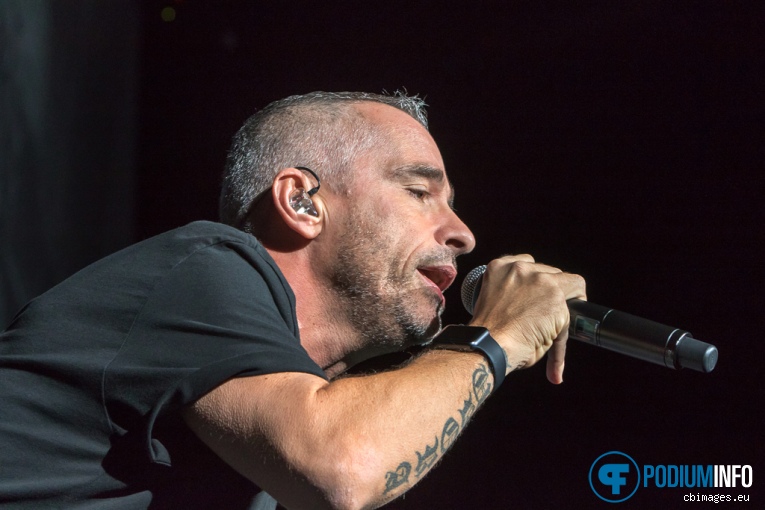 Eros Ramazzotti op Eros Ramazzotti - 03/11 - Ziggo Dome foto