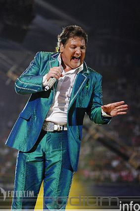 René Froger op Toppers in Concert - 2/6 - Amsterdam Arena foto