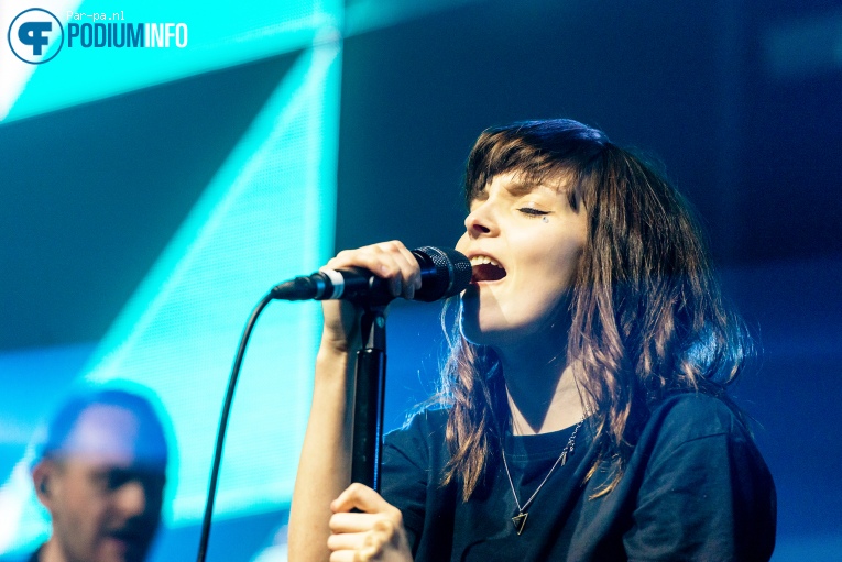 Chvrches op CHVRCHES - 13/11 - Melkweg foto