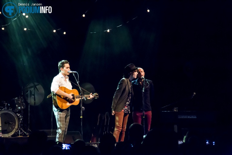 Douwe Bob op Douwe Bob - 13/11 - Effenaar foto
