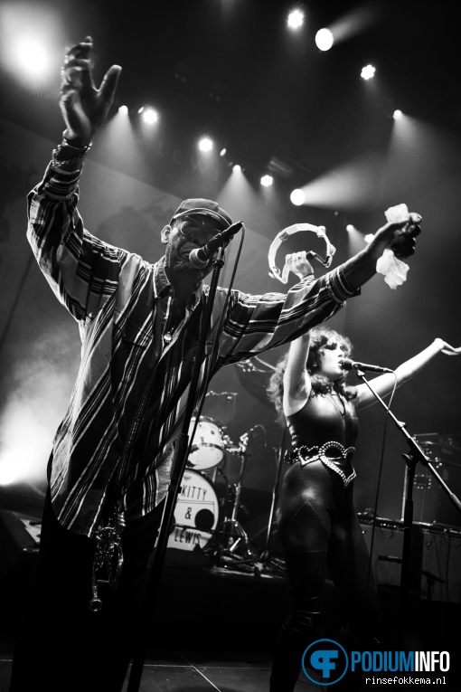 Kitty, Daisy & Lewis op Kitty, Daisy & Lewis - 15/11 - TivoliVredenburg foto