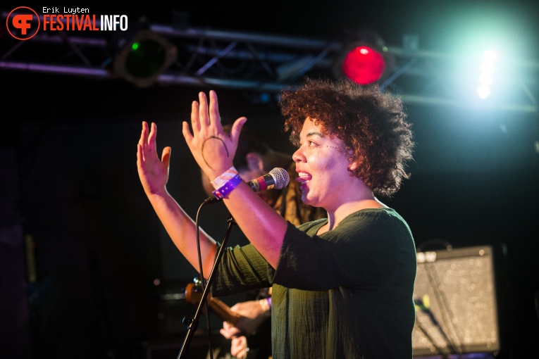 Weaves op Iceland Airwaves 2015 foto