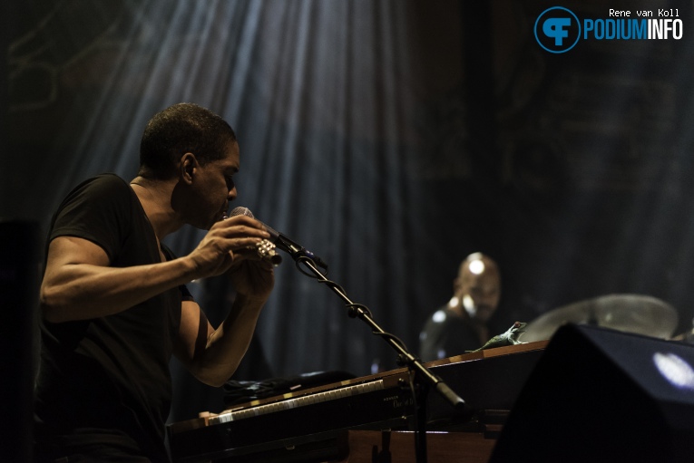 Tedeschi Trucks Band op Tedeschi Trucks Band - 17/11 - TivoliVredenburg foto