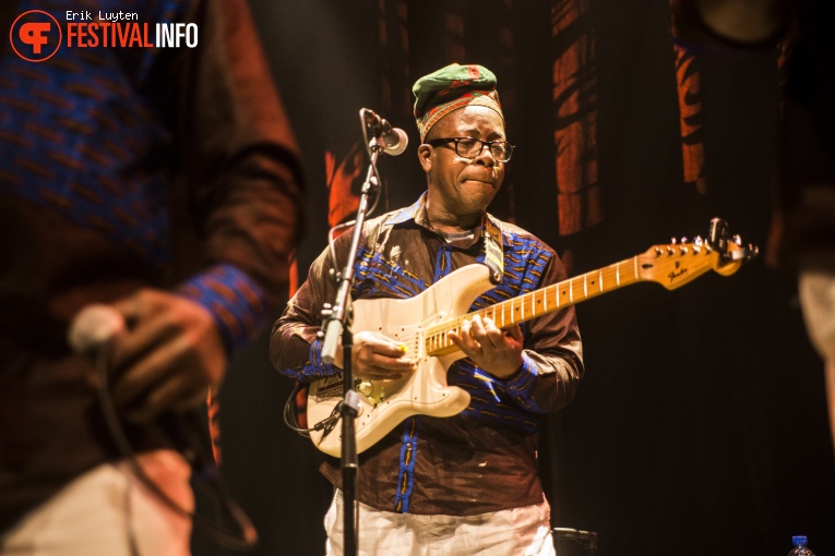 Orchestre Poly-Rythmo de Cotonou op Le Guess Who? 2015 - Zaterdag foto