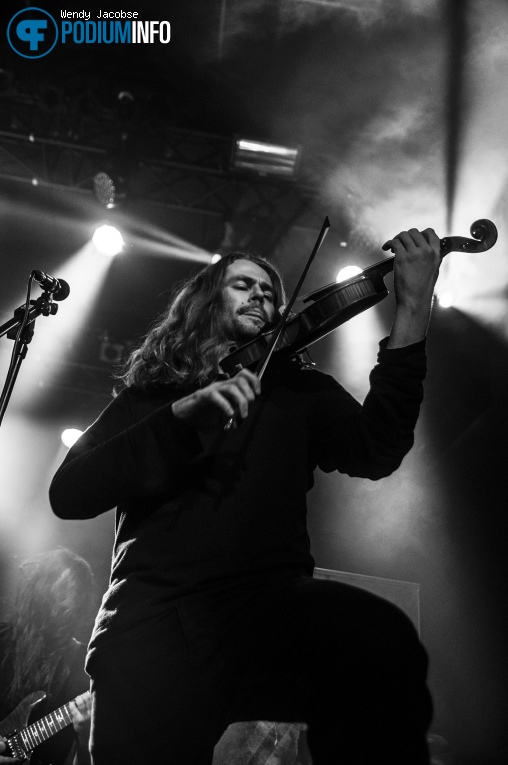 Ne Obliviscaris op Cradle of Filth - 26/11 - 013 foto