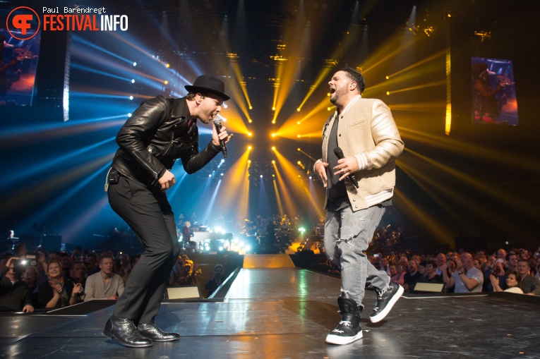 Gavin DeGraw op Night of the Proms Rotterdam 2015 foto