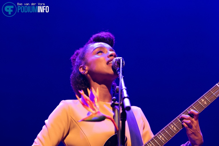 Lianne La Havas op Lianne La Havas - 27/11 - TivoliVredenburg foto