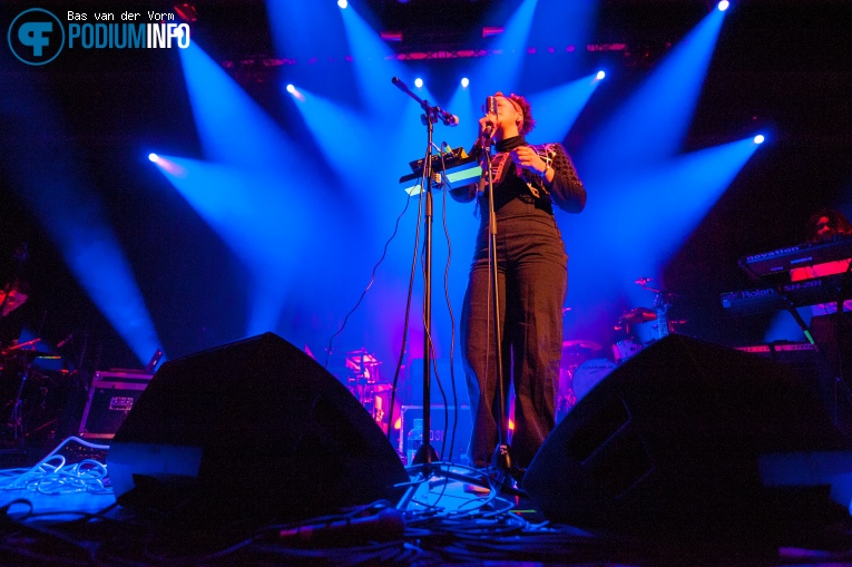 Roseau op Lianne La Havas - 27/11 - TivoliVredenburg foto