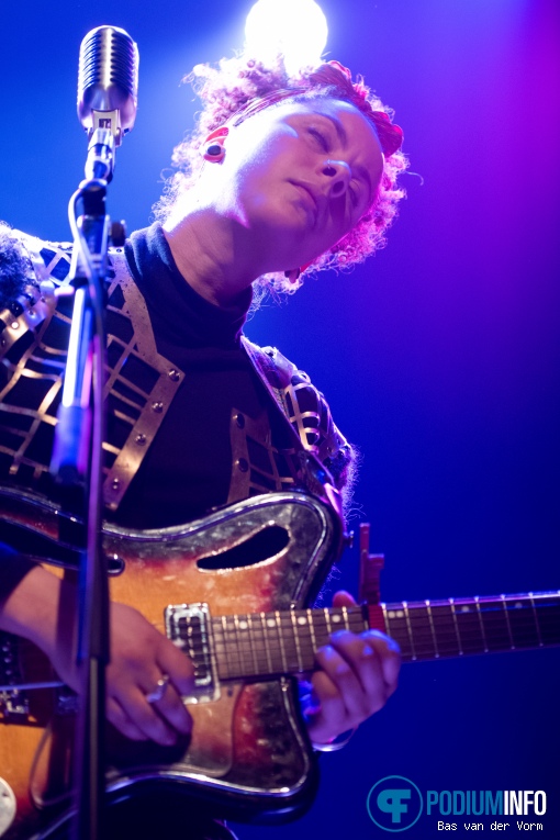 Roseau op Lianne La Havas - 27/11 - TivoliVredenburg foto