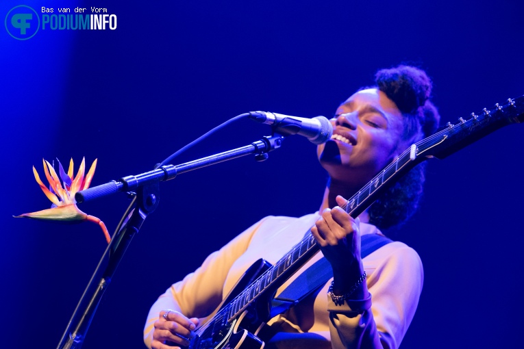 Lianne La Havas op Lianne La Havas - 27/11 - TivoliVredenburg foto