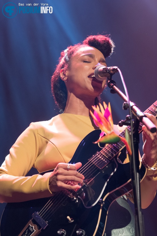 Lianne La Havas op Lianne La Havas - 27/11 - TivoliVredenburg foto