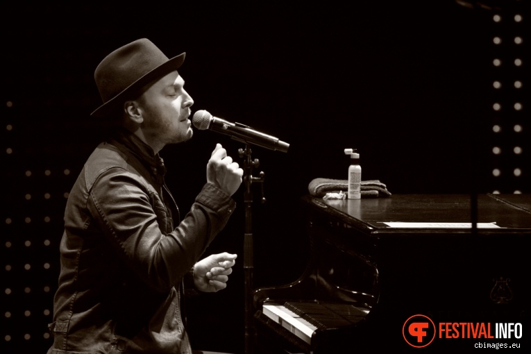 Gavin DeGraw op Songbird Festival 2015 - Zondag foto