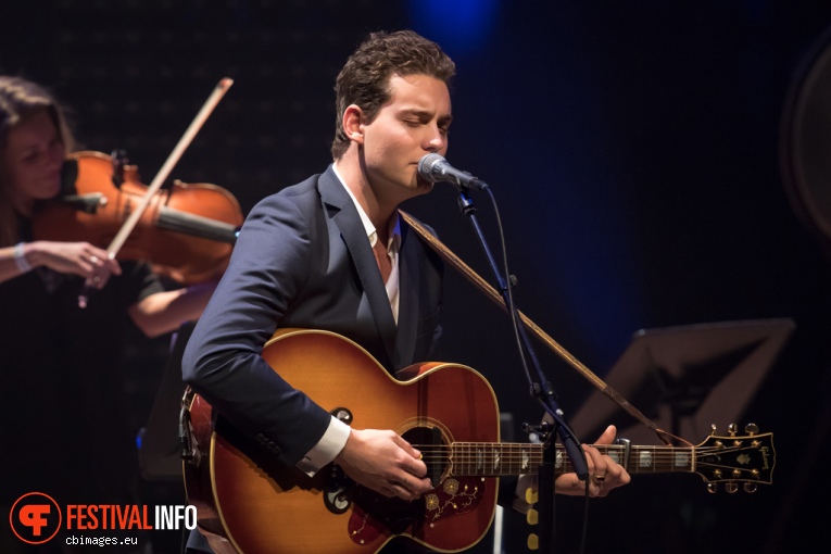 Douwe Bob op Songbird Festival 2015 - Zondag foto