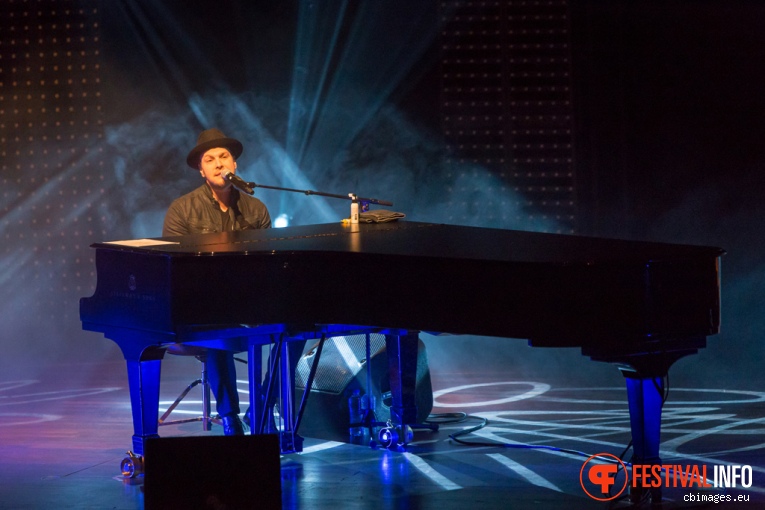 Gavin DeGraw op Songbird Festival 2015 - Zondag foto