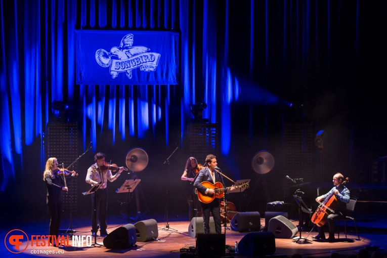 Douwe Bob op Songbird Festival 2015 - Zondag foto