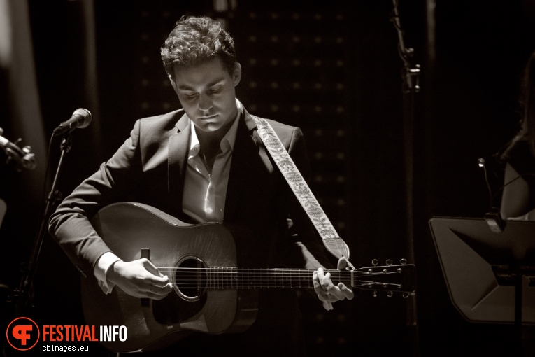 Douwe Bob op Songbird Festival 2015 - Zondag foto