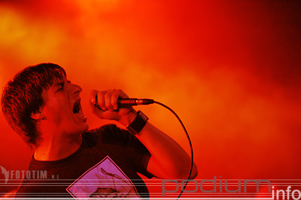 Discourse Avenue op From Autumn to Ashes - 6/6 - Tivoli foto