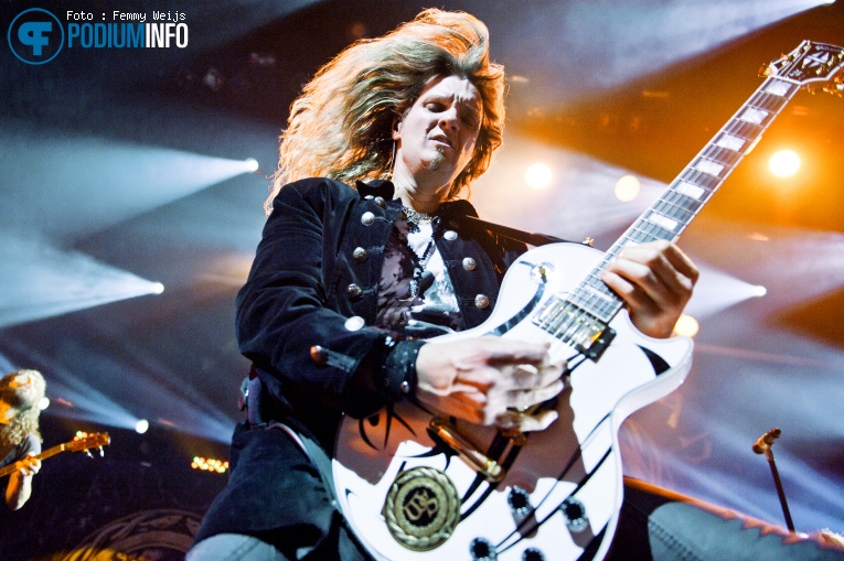 Whitesnake op Whitesnake - 2/12 - TivoliVredenburg foto