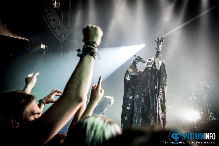 Ghost op Ghost - 5/12 - TivoliVredenburg foto