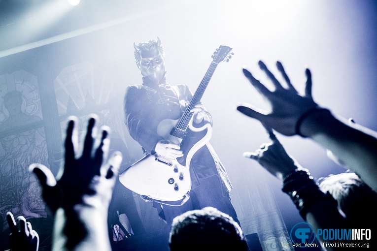 Ghost op Ghost - 5/12 - TivoliVredenburg foto