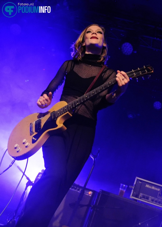 Trixie Whitley op Trixie Whitley - 08/12 - Tolhuistuin foto