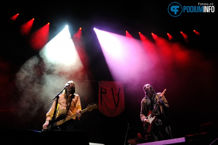 Palma Violets op Florence + The Machine - 10/12 - Ziggo Dome foto