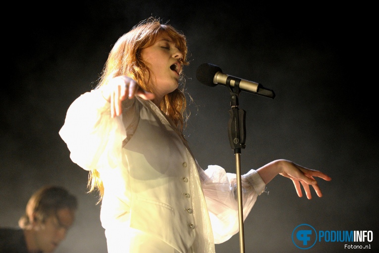 Florence + The Machine op Florence + The Machine - 10/12 - Ziggo Dome foto