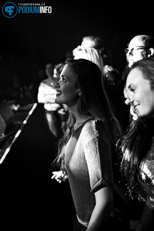 Foto Janne Schra op Janne Schra - 10/12 - TivoliVredenburg